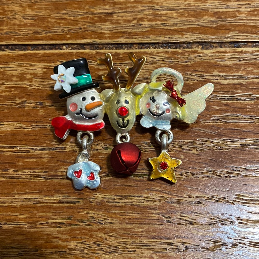 Vintage Winter holiday AJMC brooch